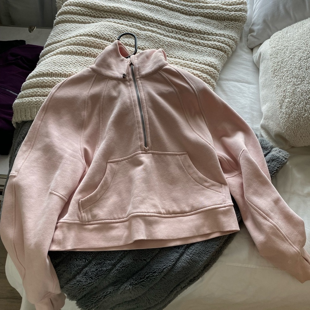 Lululemon Scuba quarter zip!
